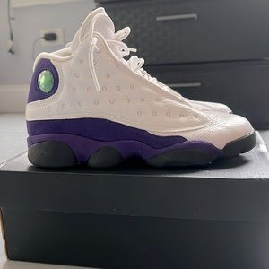 Air Jordan Retro 13 gs Lakers youth size 6